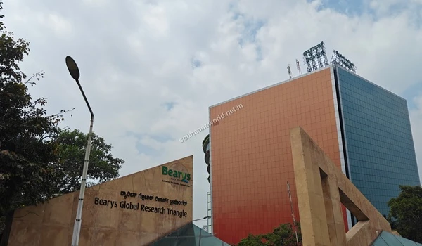 Bold corporate park lettering representing the massive scale of commercial developments situated right next to Sobha One World