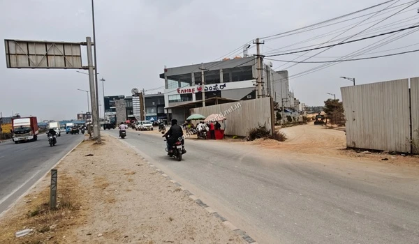 A perspective showing the smooth road connectivity and infrastructure surrounding the Sobha One World project area.