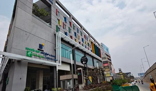 Architecturally stunning retail galleries featuring a curated selection of home decor and lifestyle products