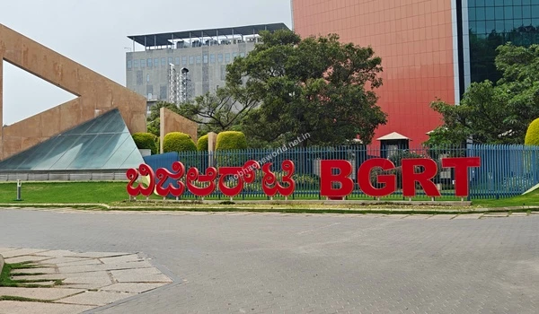 Towering structures along the thriving tech corridor providing excellent business infrastructure around Sobha One World